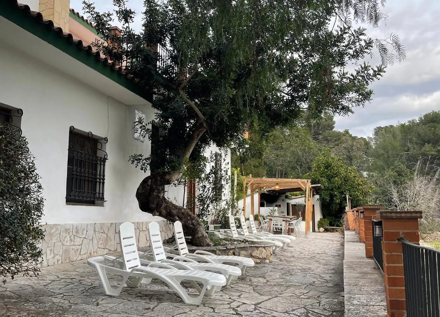 Spacious House Tortosa + Pool 0*,