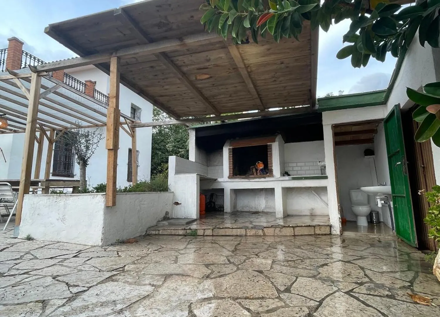 Spacious House Tortosa + Pool 0*,